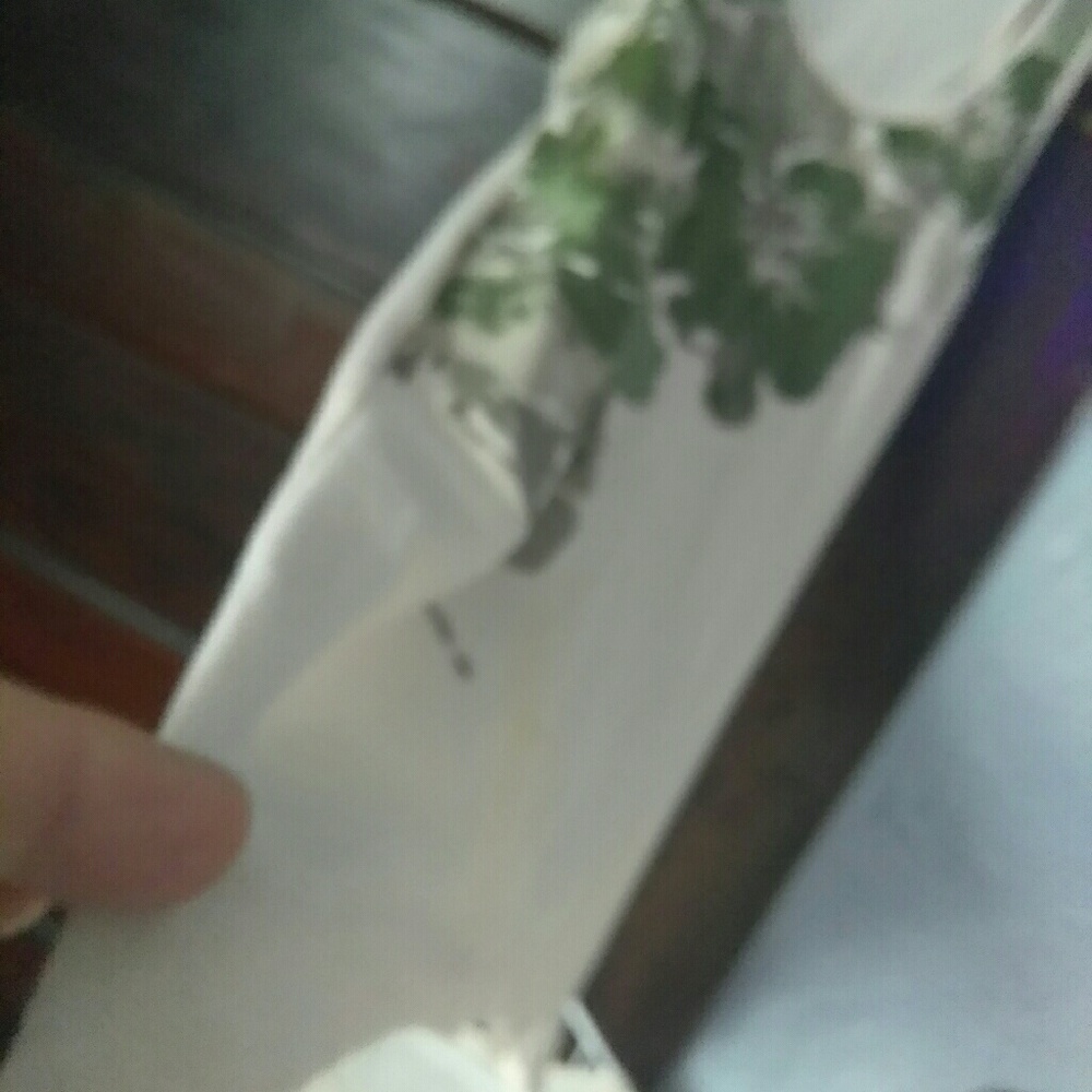 Top - Picture 4 of 4